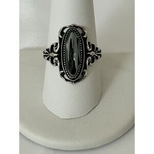 Lovely Vtg Sterling Silver W/ Hematite Stone. Size 10.5